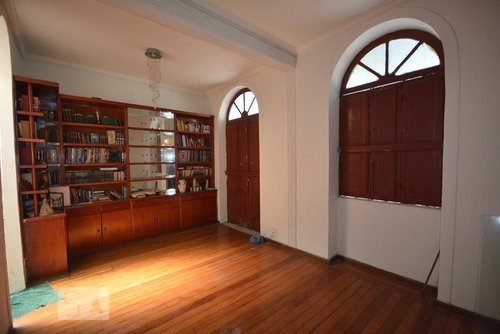 Imagem 9 de 15 de Casa Para Aluguel - Centro, 5 Quartos, 330 - 893403848