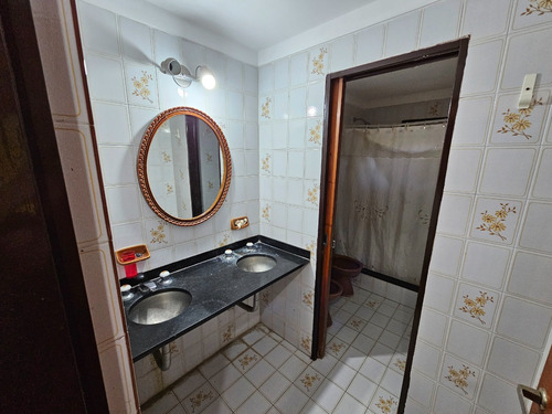 Quinta En Venta En Cañuelas Con Piscina, Quincho Y Casa De Casero.