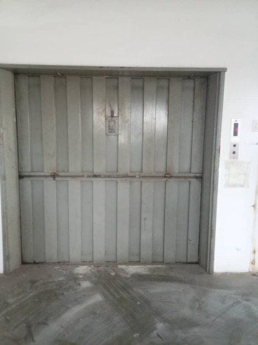 Alquiler De Planta Comercial En Edificio Boleita Sur Wsuarez