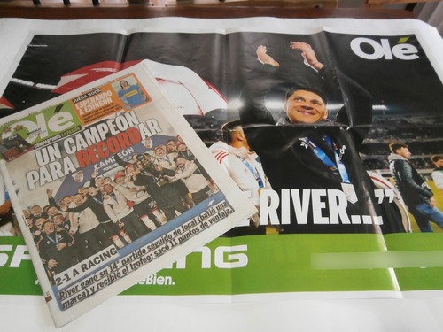 River Campeon Liga 2023 - Ole Y Poster Con La Copa (Usado)