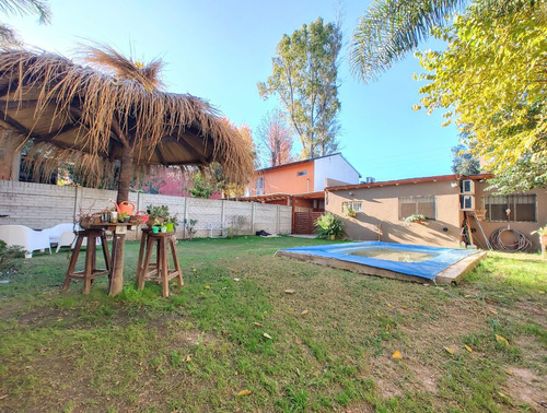 Venta Casa 3 Dormitorios Garín Con Cochera