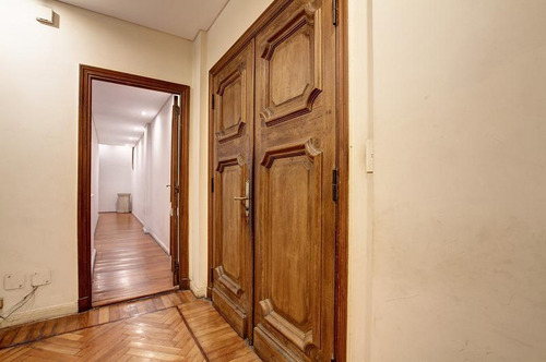 Oficina En Venta En San Nicolas