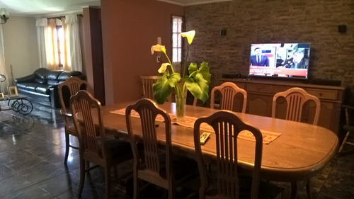 Vendo Casa En San Rafael Con Hermoso Parque Y Piscina, Cerca De Valle Grande