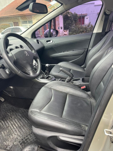 Peugeot 408 2.0 Allure Nav 143cv