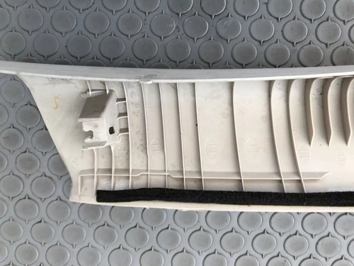 Moldura Vista Poste Delantero Izquierdo Mazda 3 Mod: 2013 Negro (Usado)