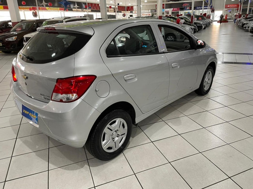Imagem 6 de 6 de Chevrolet Onix Lt 1.0 Manual 2016