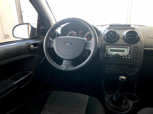 Ford Fiesta One Ambiente Plus 1.6n Excelente, Anticipo $