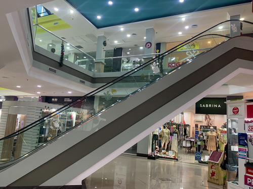 Alquiler Local En Pilar Point Oportunidad!