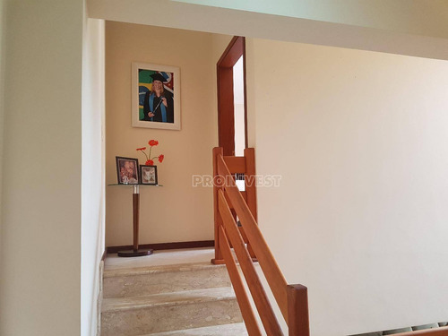 Casa Com Diferenciais A Sua Espera! - Ca15730