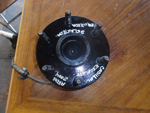Imagen 2 de 4 de Vendo Hub Delantero Izquierdo De Cadilac Escalade Año 2004