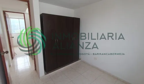 Apartamento En Venta En La Esmeralda. Cod V61409