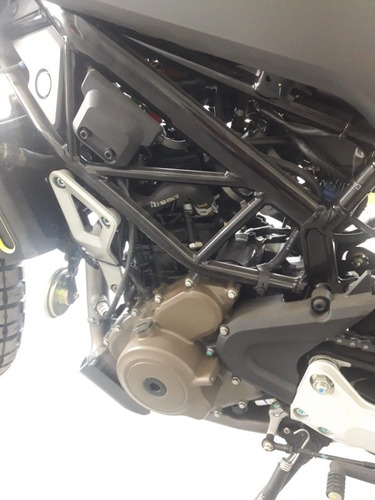 Imagen 7 de 15 de Husqvarna Svartpilen 401 - Dolar Preferencial - Motoswift