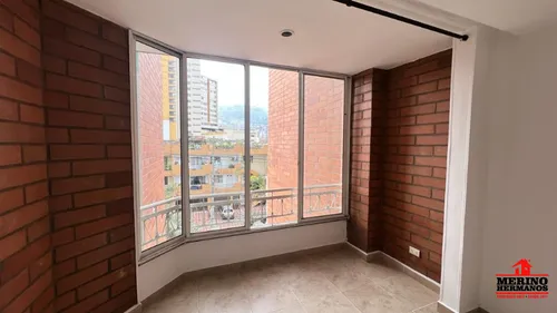 Apartamento En Arriendo En Medellín - Lorena