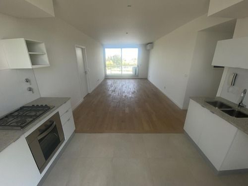 Imagen 2 de 24 de Venice - Tigre - Excelente Departamento De 3 Ambientes En Venta
