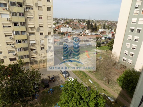 Departamento 4 Ambiente, 6° Piso En Barrio Apolo Xi, Torre 4, 10 De Septiembre 2825, Banfield, Lomas De Zamora.