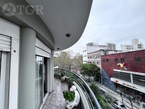 Venta Dpto 4 Ambientes Con Sum, Gimnasio Y Cochera Cubierta En Caseros | Apto Crédito |