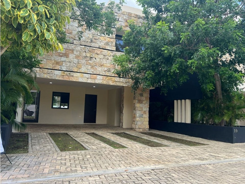 Venta De Casa En Cabo Norte Mérida