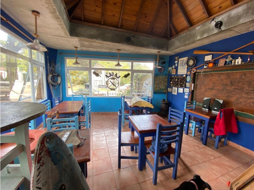 Local Comercial En Amplio Terreno A Dos Cuadras Del Mar, Las Gaviotas