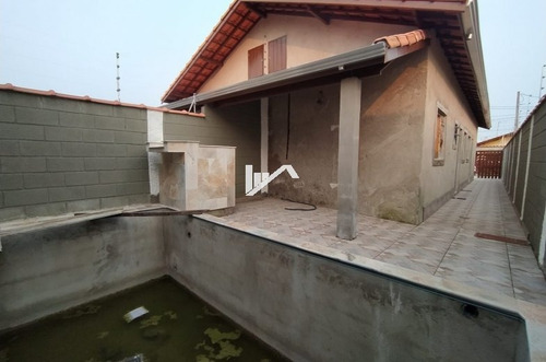 Imagem 2 de 14 de Casa Com Piscina No Lado Serra Passando Financiamento