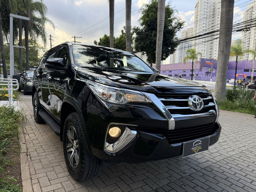 Toyota Hilux SW4 2.7 SRV 7 LUGARES 4X2 16V FLEX 4P AUTOMÁTICO