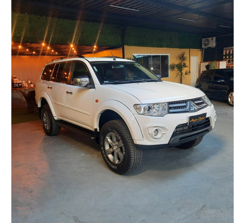 Mitsubishi Pajero Dakar 3.2 HPE 4X4 7 LUGARES 16V TURBO INTERCOOLER DIESEL 4P AUTOMÁTICO