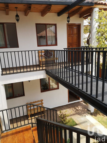 Venta Casa 4 Ambientes El Cerrillo