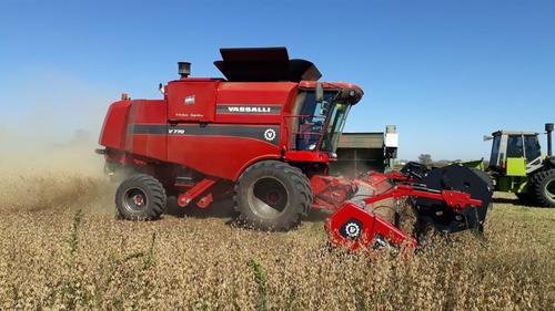 Imagen 9 de 14 de Cosechadora Vassalli V770 4wd