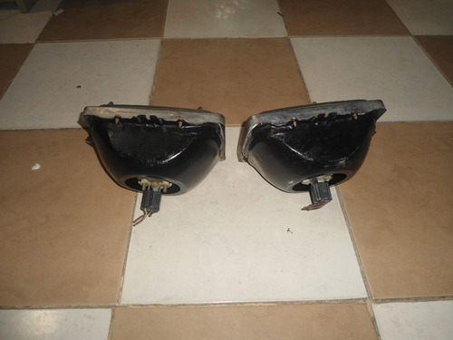 Faro Base Y Aro De Sylvania Ford F350 F7000 F8000 Econoline (Usado)