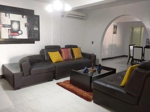 Imagen 4 de 30 de Casa En Venta Castillejo Mls #22-18431 Sonia León 0412-710.58.02