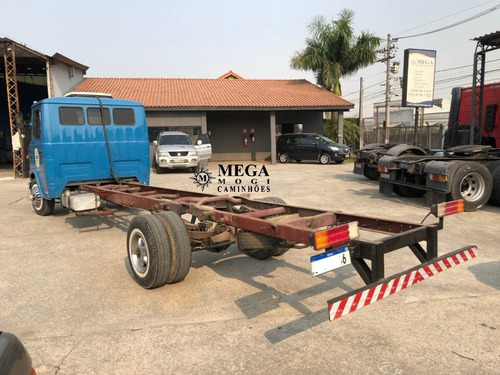 Imagem 5 de 13 de Mb 608 No Chassis 6,5m