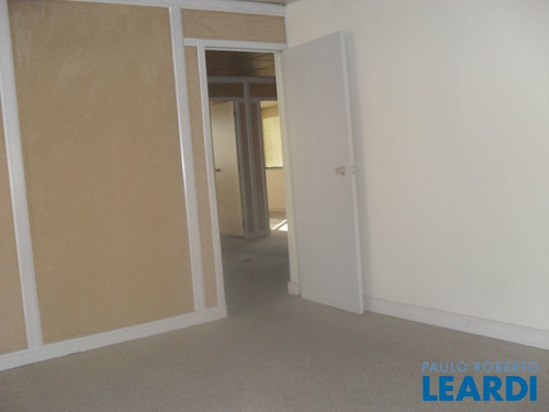 Conj. Comercial - Jardim América - Sp - 485367