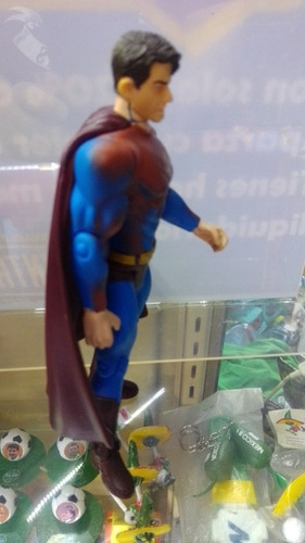 Figura Superman Dc Cómics Articulada 14cm (Usado)
