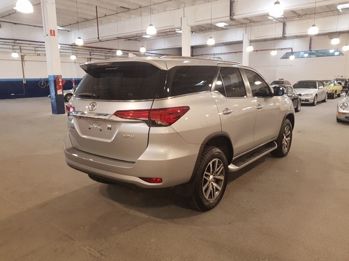 Imagen 7 de 15 de Toyota Sw4 (2019) Blindado Full - Proglassblind