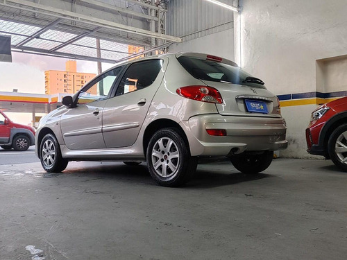 Peugeot 207 1.4 Xr 8v Flex 4p Manual