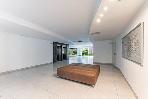 Monoambiente Con Cochera Y Amenities En Recoleta