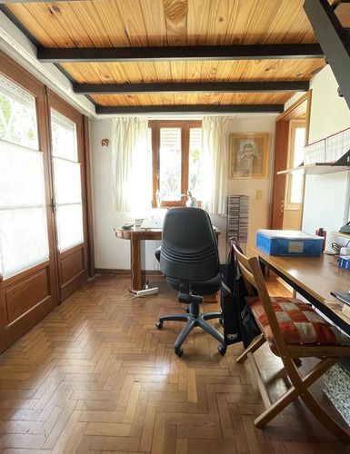 Casa En Venta En Vte. Lopez - 5 Amb.