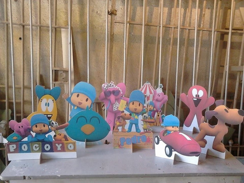 Pocoyo - 10 Displays De Mesa,