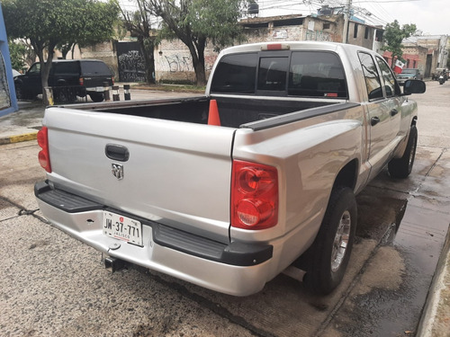 Imagen 8 de 8 de Dodge Dakota 2012