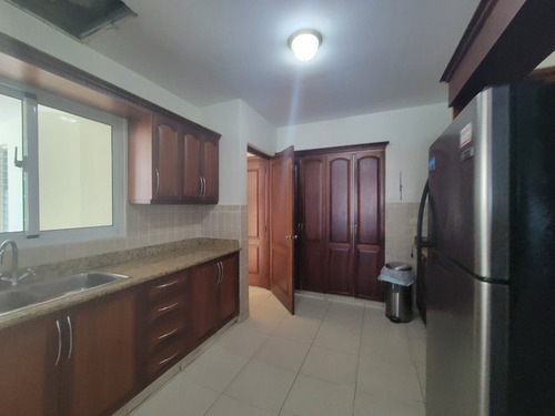 Foxpiantini.com - A308 | Alquiler De Apartamento Exclusivo En Piantini | Vistas Panorámicas Y Diseño Elegante
