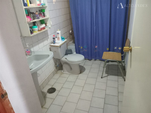 Casa En Venta De 5 Dorm. En Marchigüe