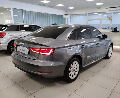 Imagen 16 de 22 de Audi A3 2016 Sedan 2017 2018 2015 2014 Sportback A1 A4 Q2 Q3