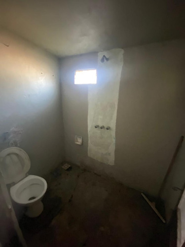 Casa En Venta En Castelar Norte