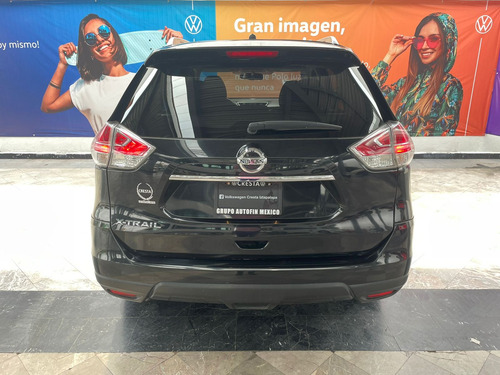 Imagen 4 de 7 de Nissan X-trail Advance 2 Filas 2017