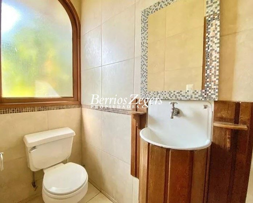 Casa En Venta 5 Dormitorios Los Dominicos, Las Condes
