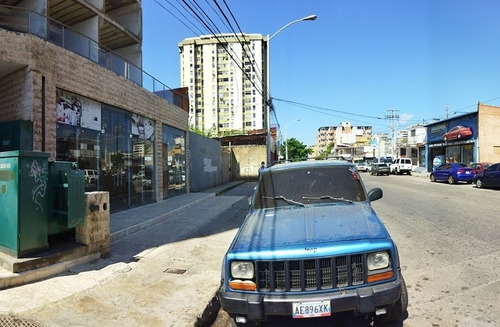 Imagen 5 de 10 de Estructura De 6 Pisos Con Parcela De 4200 Mt2, Avenida Bolivar, Margarita, Nueva Esparta