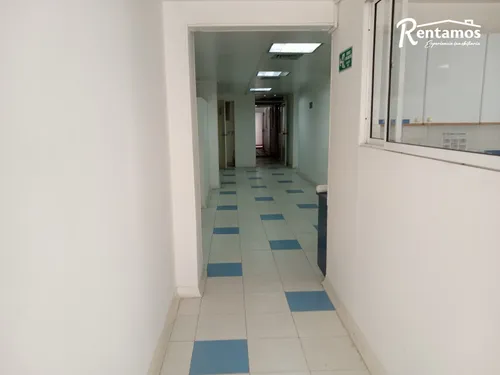 Oficina En Arriendo En Centro. Cod A775400