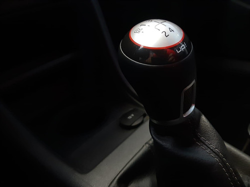 Imagem 11 de 12 de Volkswagen Up! Cross 1.0 Tsi Flex