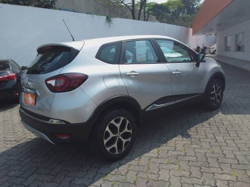 Imagem 7 de 9 de Renault Captur 2.0 16v Hi-flex Intense Automático
