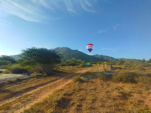 Re/max 2mil Vende, Terreno, Sector El Hato, Arismendi, Isla De Margarita.