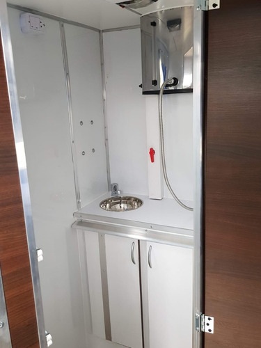 Imagen 6 de 24 de Casa Rodante 4 Metros. Dako Trabajos A Pedido